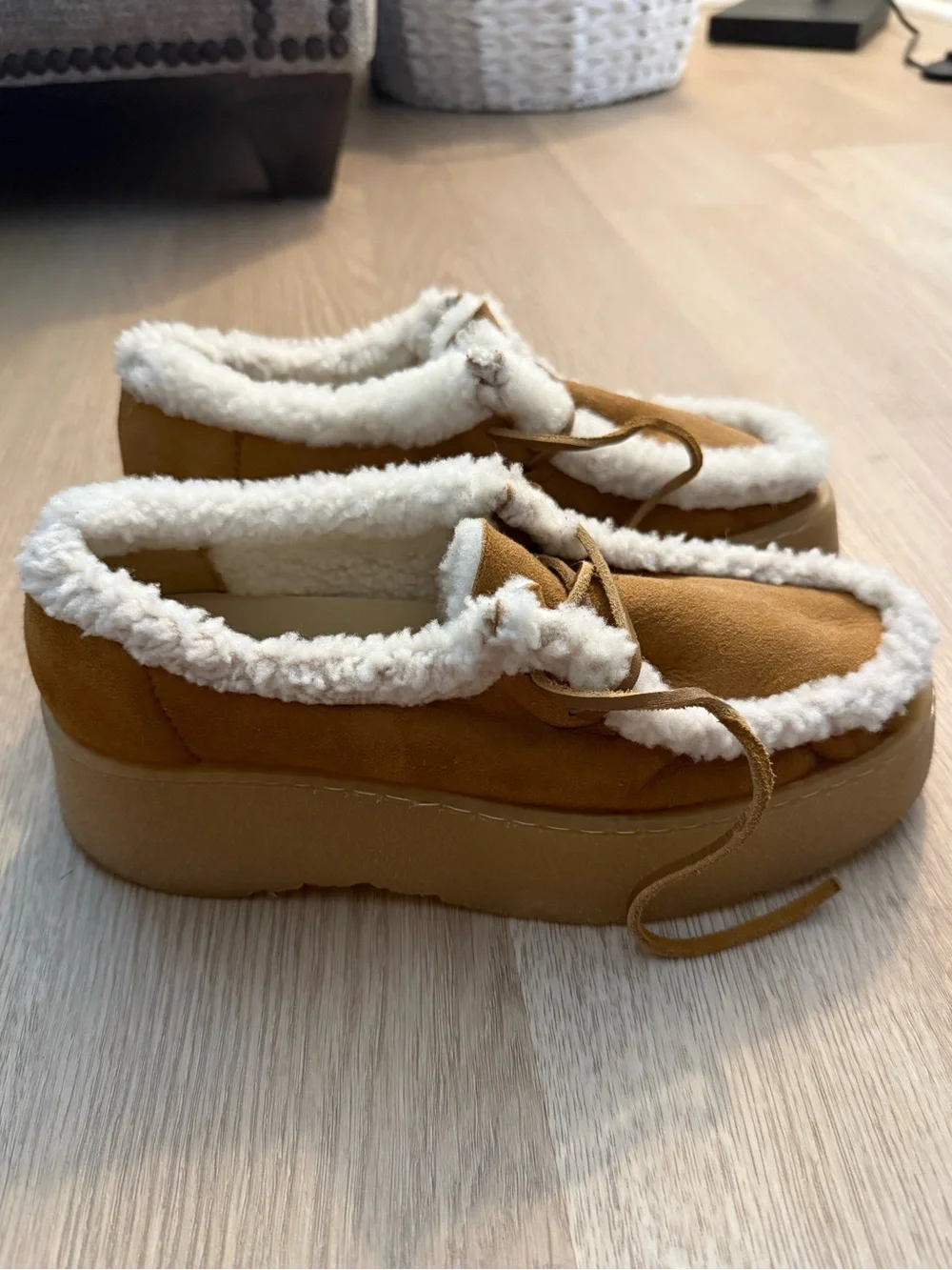 Clarks x Zara Chunky Fur Lined Wallabee Shoes